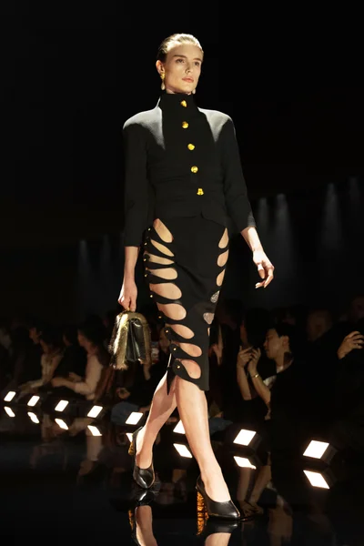 Look 37
